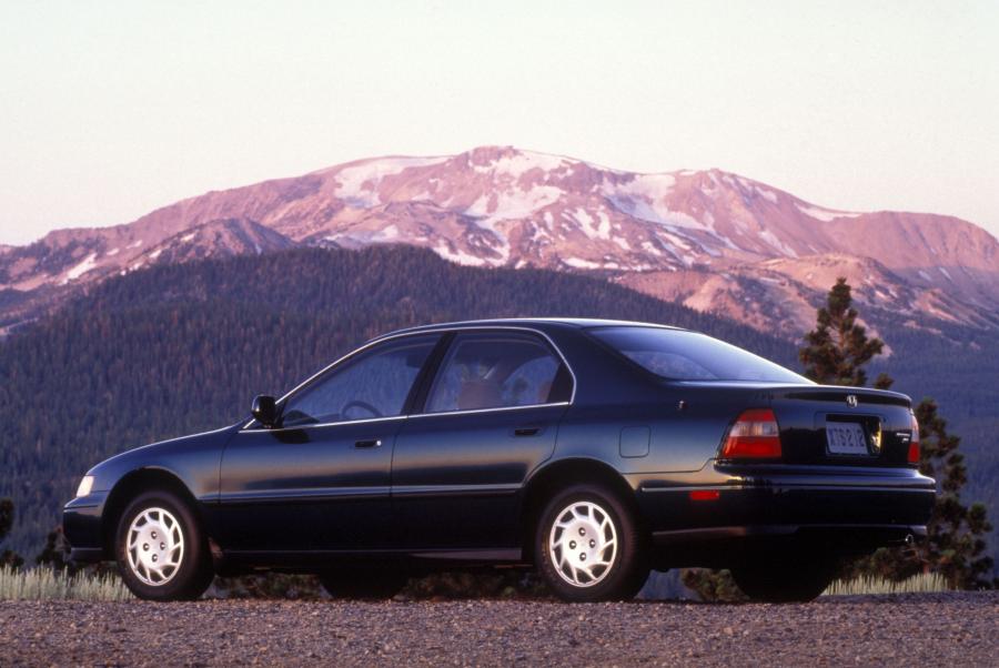  Honda Accord 1994 года  (US) (фото 18 из 19)